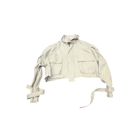 Mnml - Picture 2 of 6